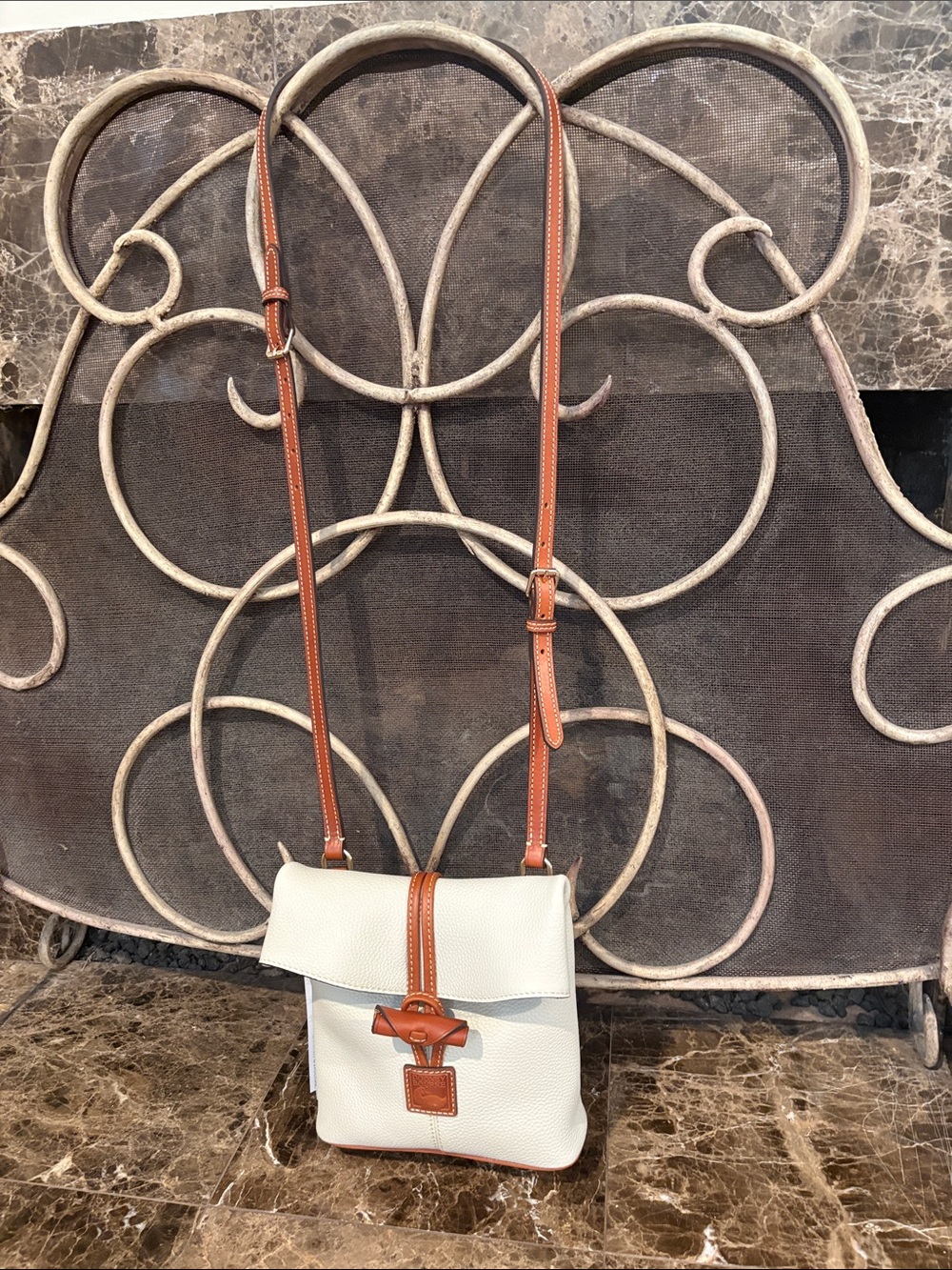 Dooney & Bourke Cream Leather Crossbody with Brown Trim and Toggle Closure - Picture 2 of 9